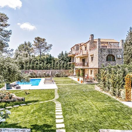 Filia Stone Villa Гувия Екстериор снимка