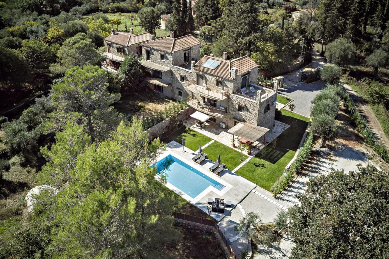 Filia Stone Villa Гувия Екстериор снимка