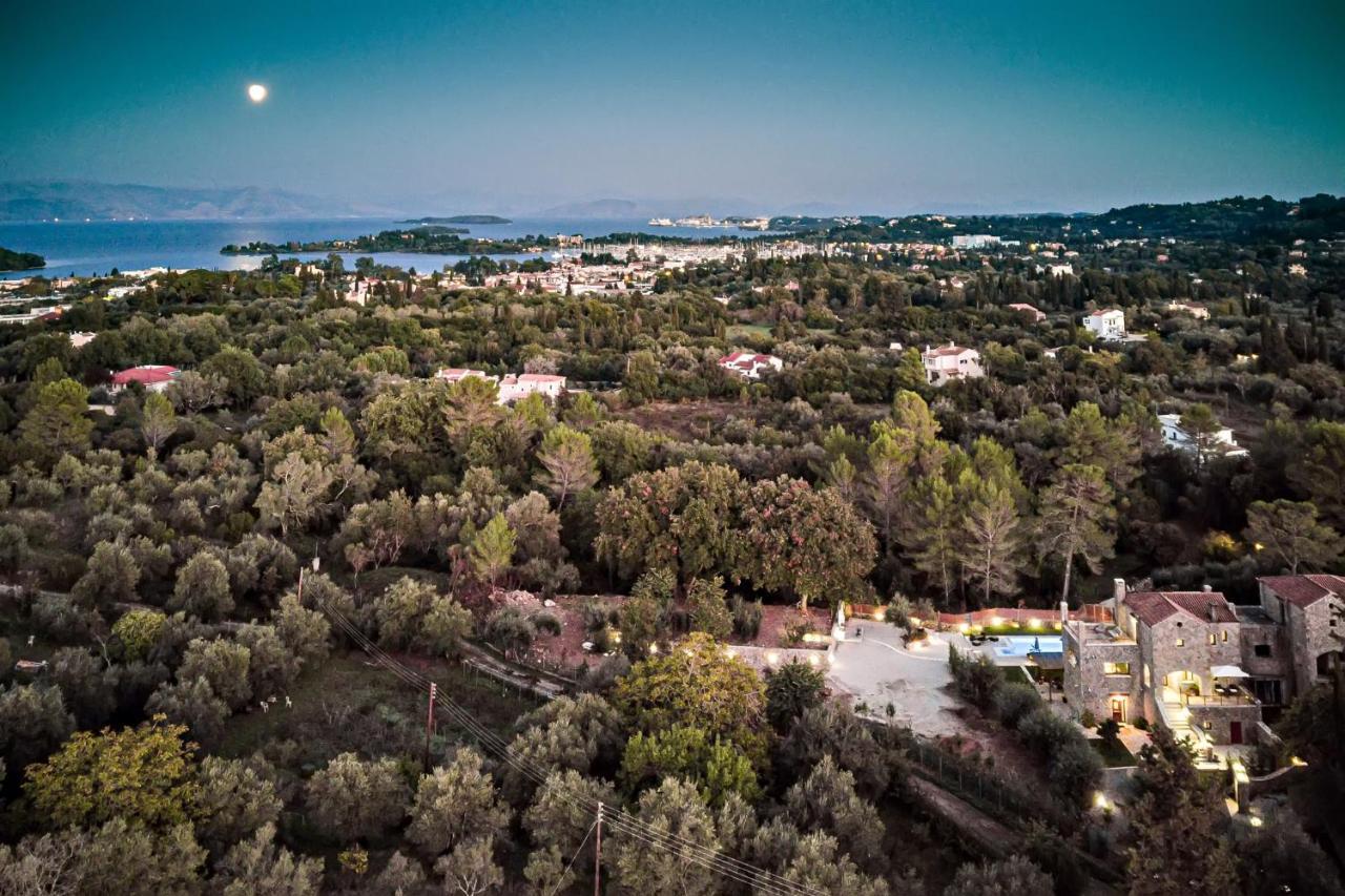 Filia Stone Villa Гувия Екстериор снимка