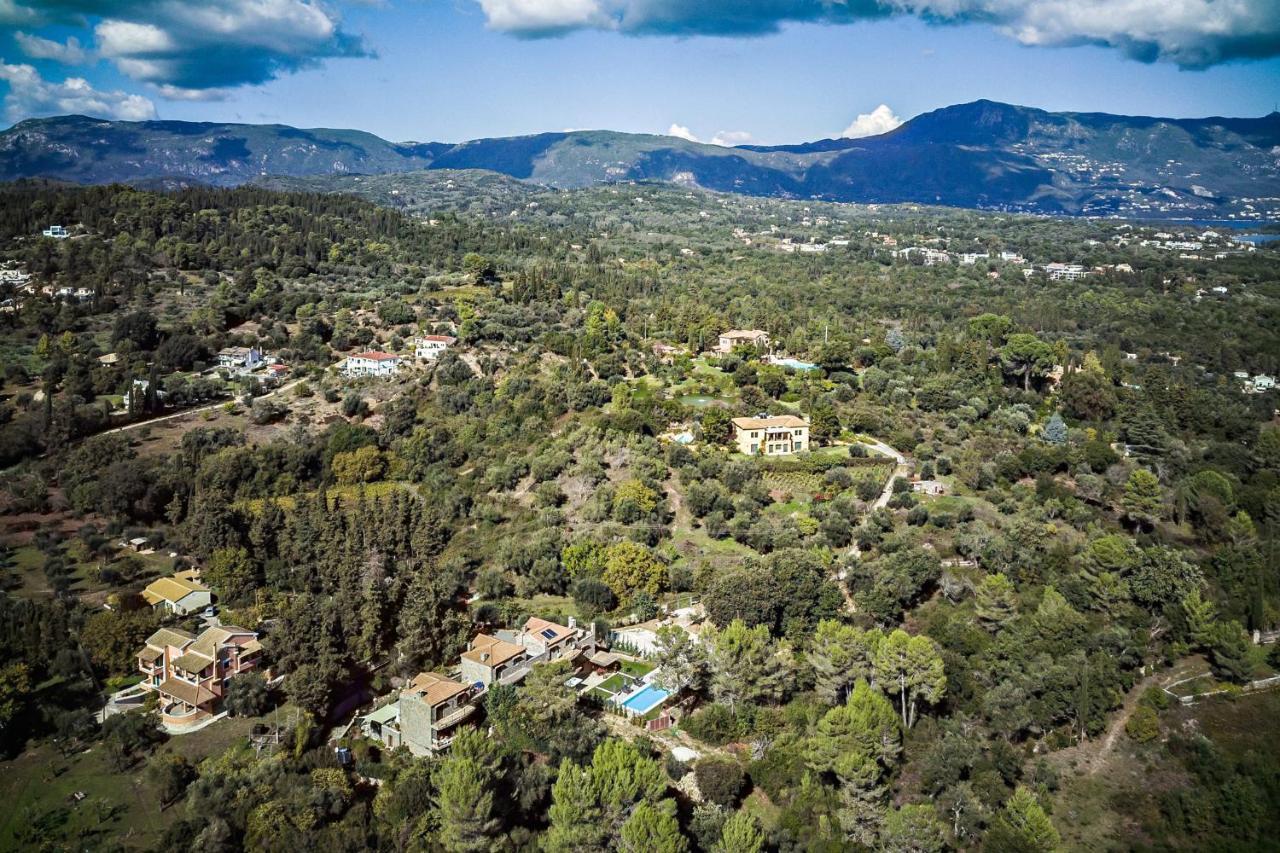 Filia Stone Villa Гувия Екстериор снимка