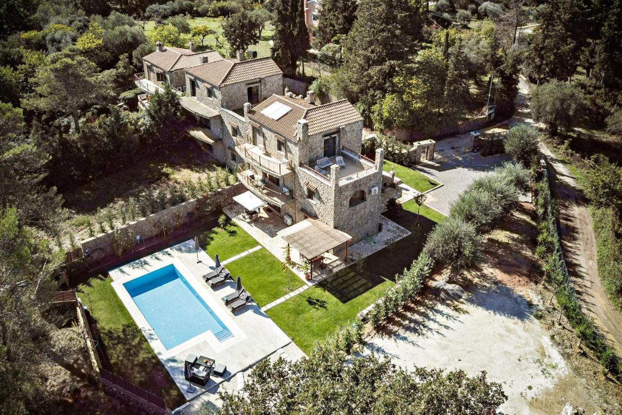 Filia Stone Villa Гувия Екстериор снимка