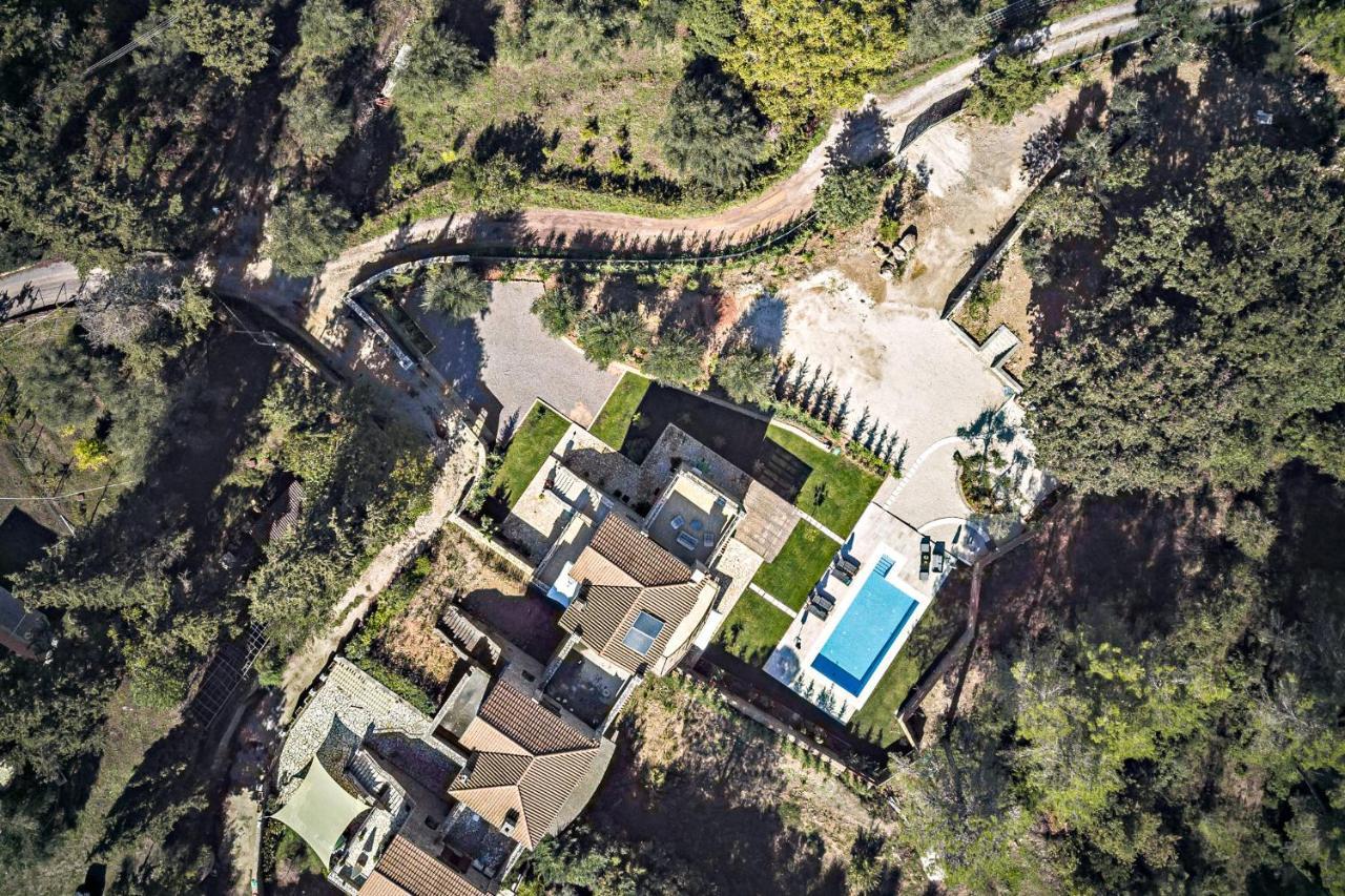 Filia Stone Villa Гувия Екстериор снимка