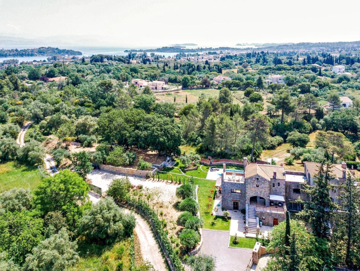 Filia Stone Villa Гувия Екстериор снимка