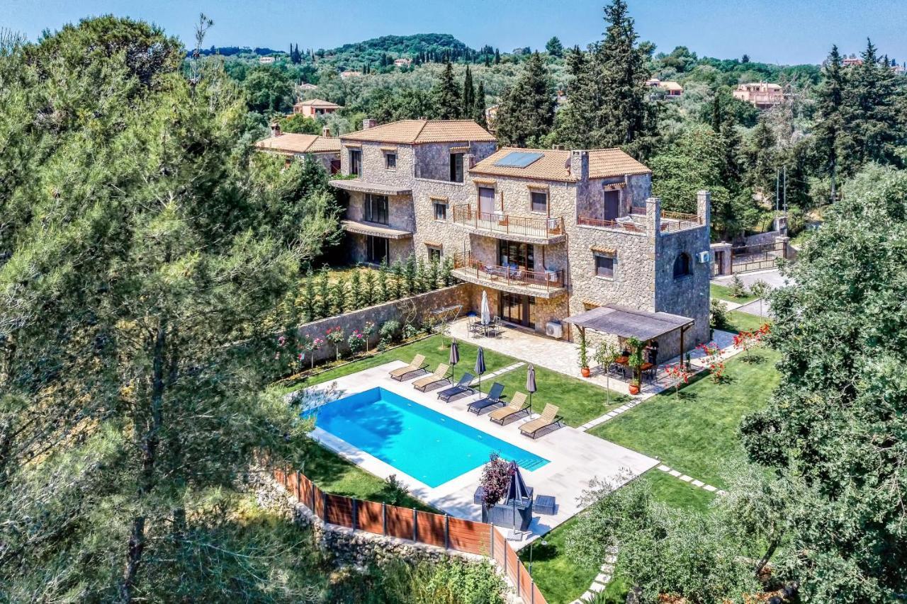 Filia Stone Villa Гувия Екстериор снимка